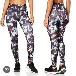 Nike Black Multicolor Leggings